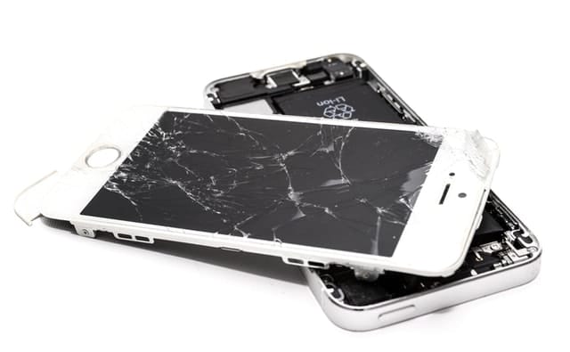 iPhone-vitre-casse